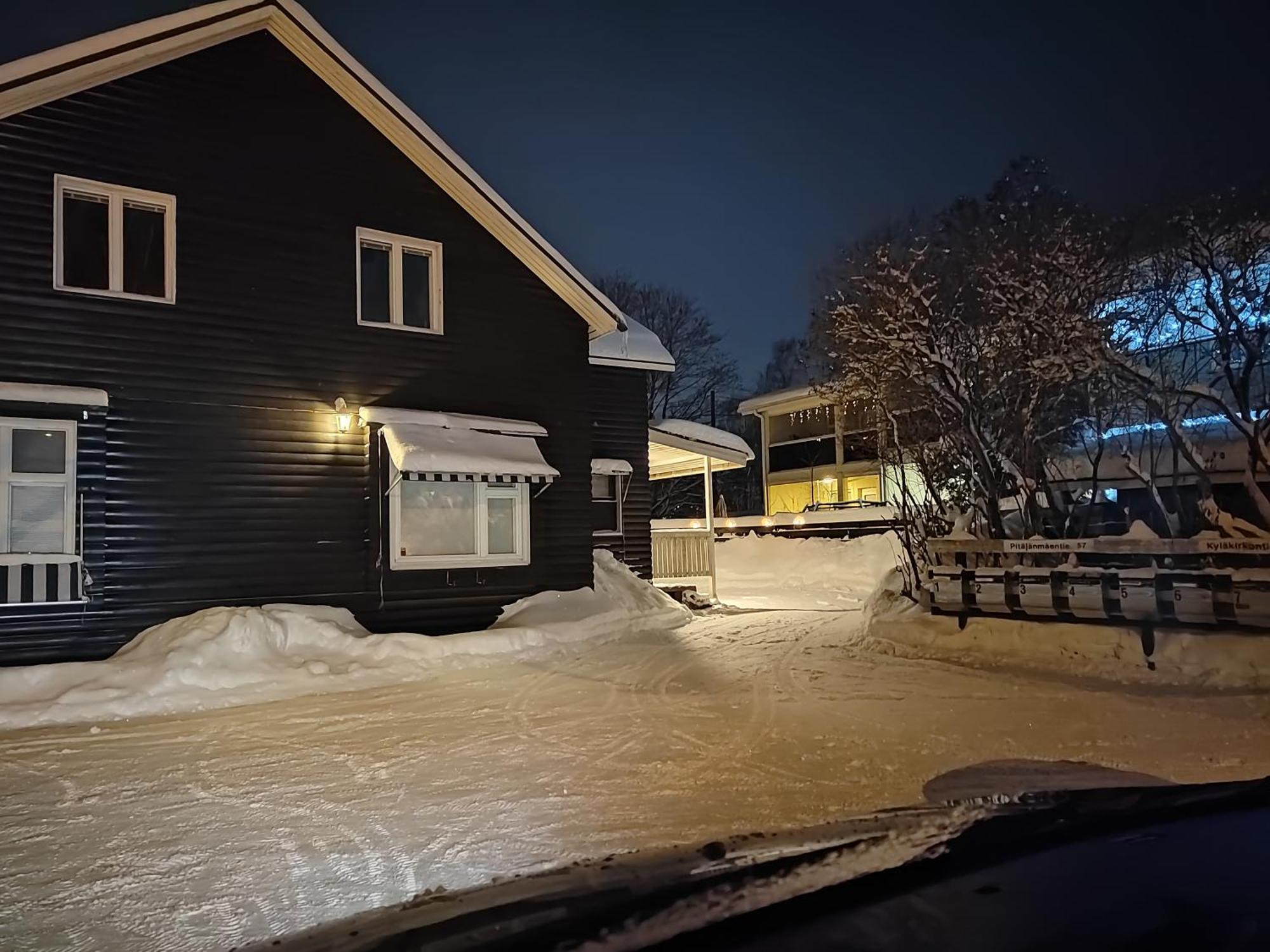 Kalle'S Unluxury Guest House Cl0Sed From 1St Of Feb 2025 Helsinki Szoba fotó