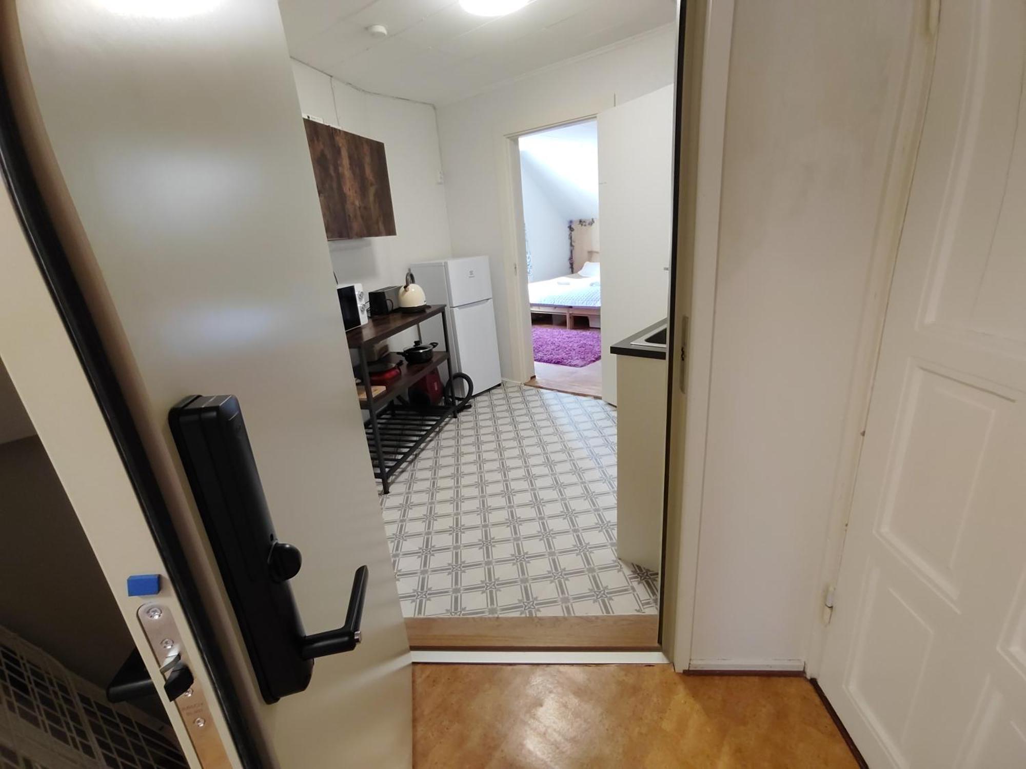 Kalle'S Unluxury Guest House Cl0Sed From 1St Of Feb 2025 Helsinki Szoba fotó